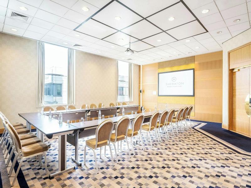 Sheraton Brussels Airport image