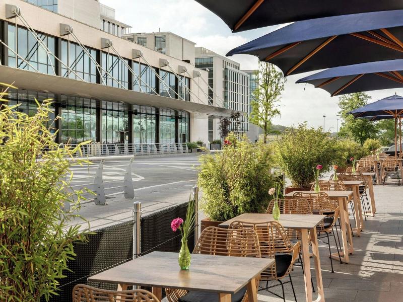 Sheraton Brussels Airport image