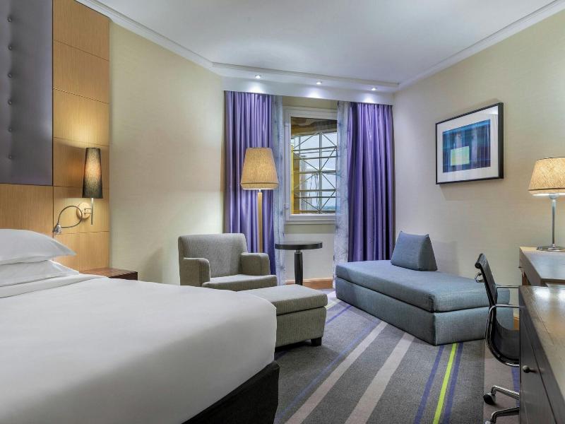 Sheraton Brussels Airport image
