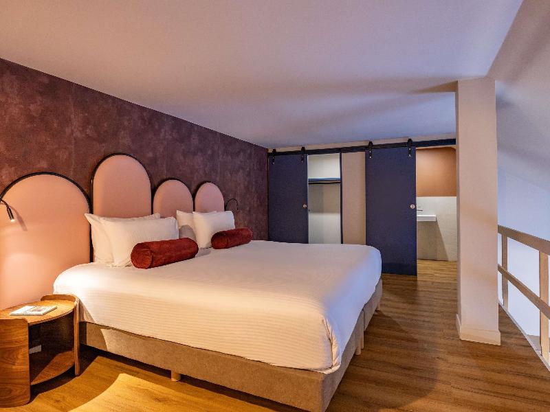 Hotel des Colonies Brussels by Mercure image
