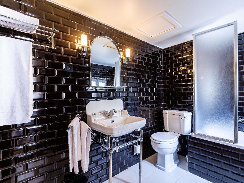 Hotel des Colonies Brussels by Mercure image
