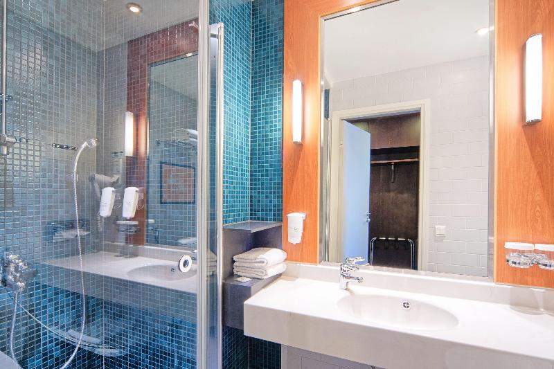 Holiday Inn Helsinki City West Holiday Inn Helsinki City West