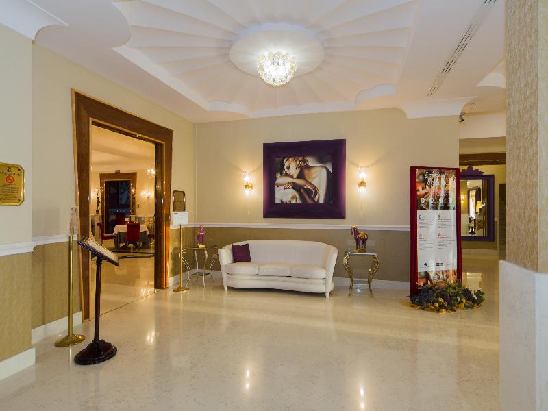 Zanhotel & Meeting Centergross Hotel