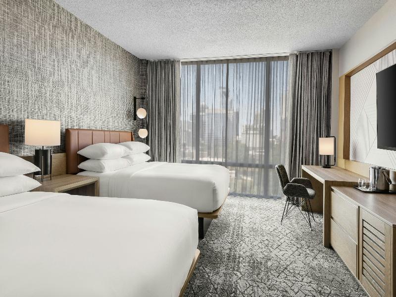 Sheraton Charlotte Hotel image