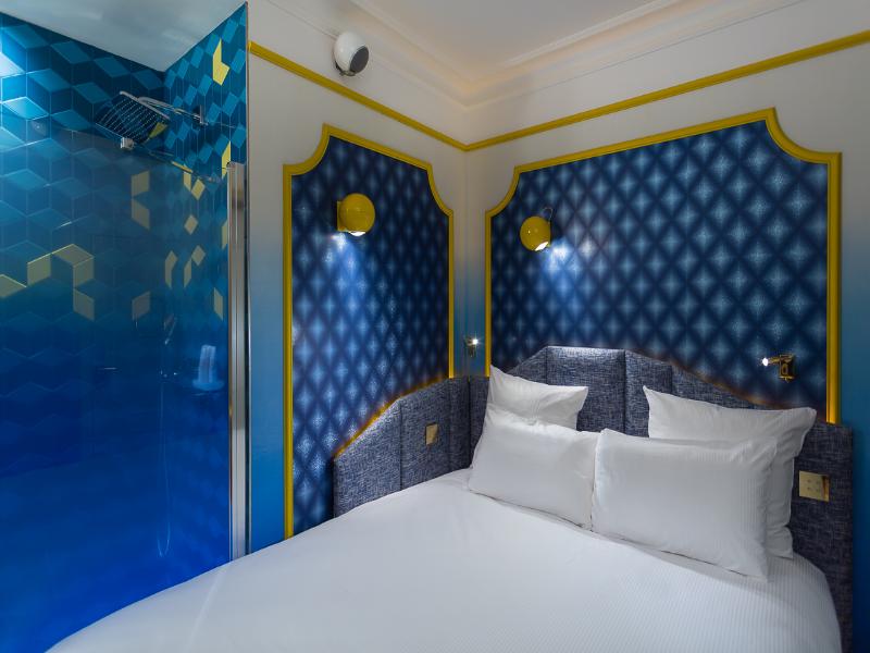Idol Hotel image