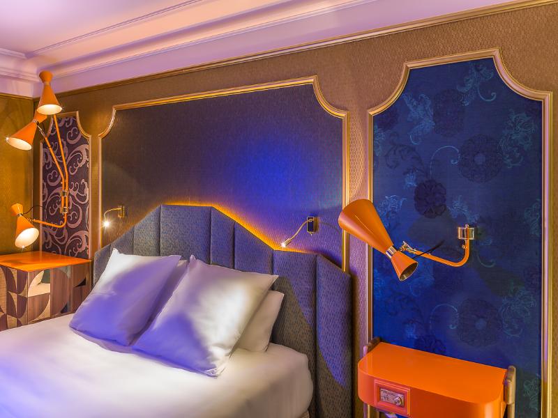 Idol Hotel image