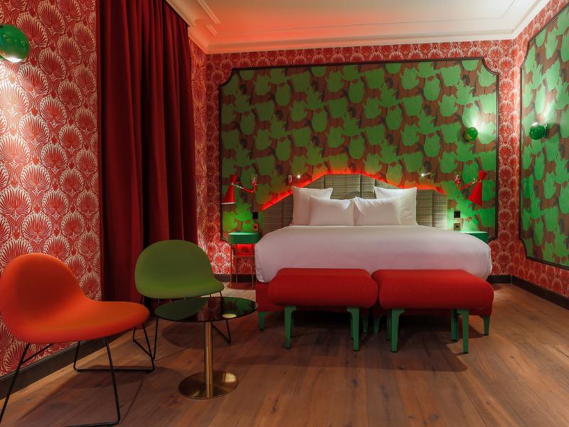 Idol Hotel image