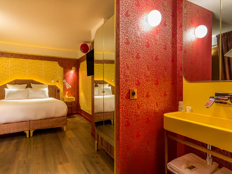 Idol Hotel image
