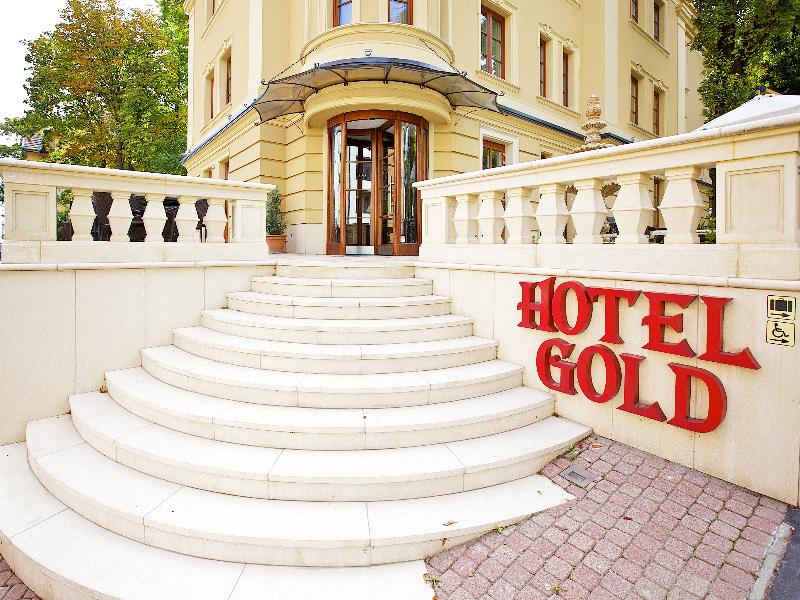 Gold Hotel Buda
