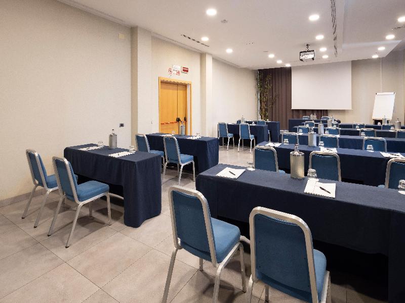 voco Parma & Congressi image