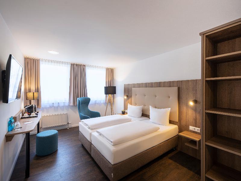 Achat Hotel Stuttgart Zuffenhausen image
