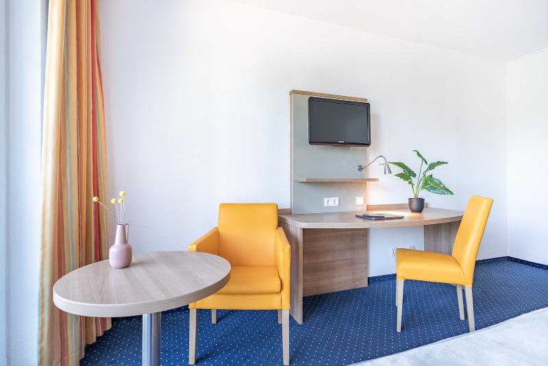 acora Düsseldorf Living the City image