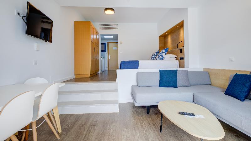 Playitas Aparthotel image