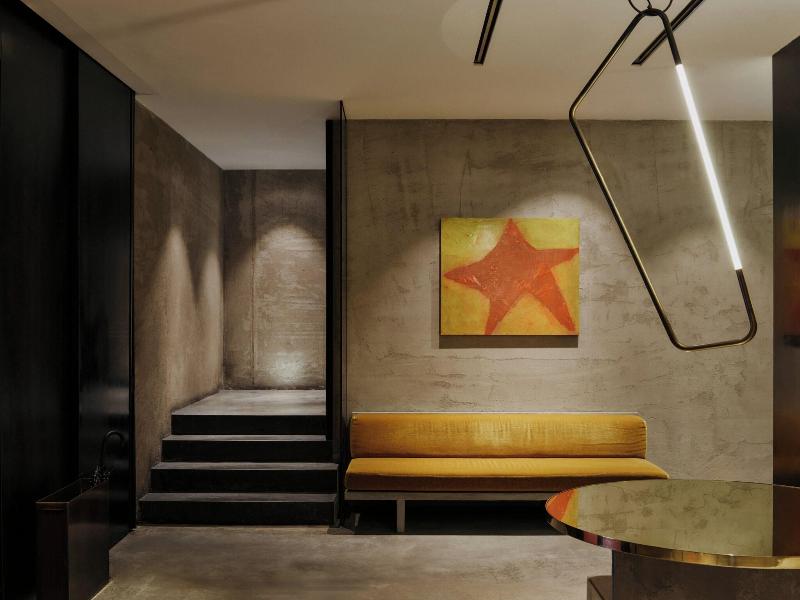 Strafhotel a member of Design Hotels image