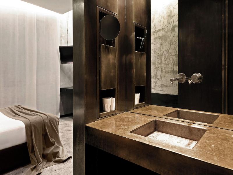 Strafhotel a member of Design Hotels image