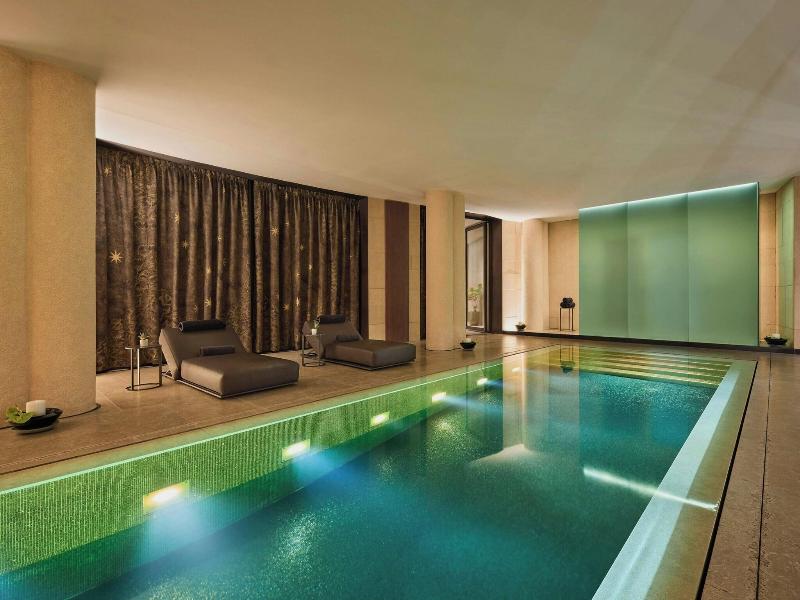 Bulgari Milan image