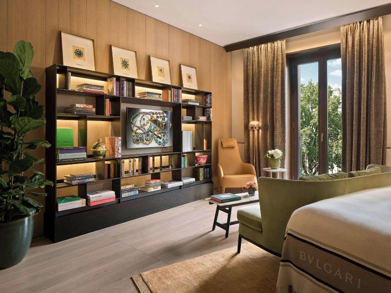Bulgari Milan image