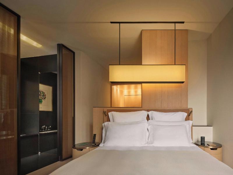 Bulgari Milan image