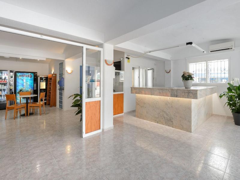 Vibra Del Mar Aparthotel image