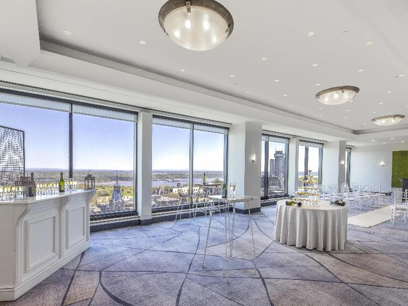 Hilton Quebec image