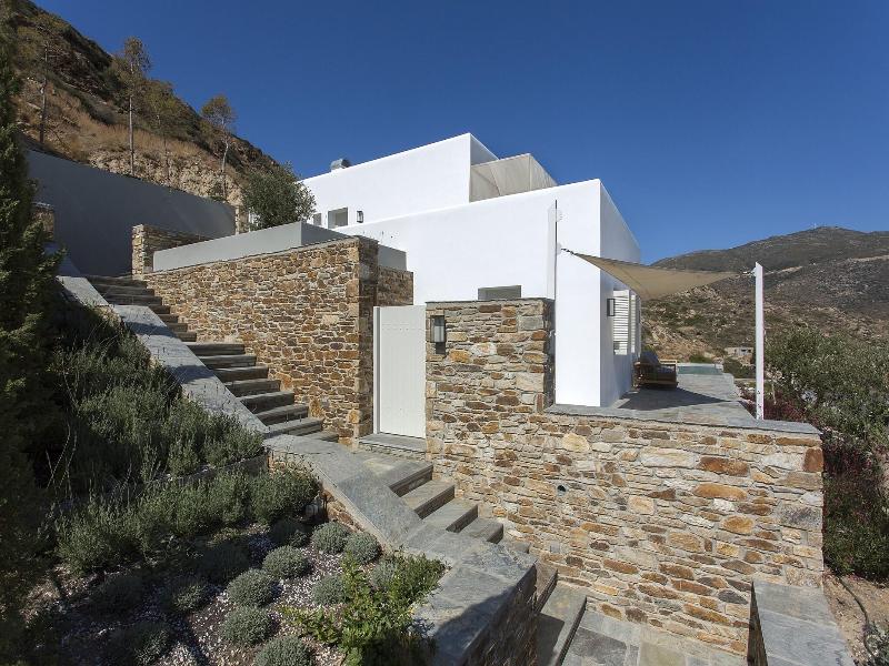 Far Out Hotel & Spa image