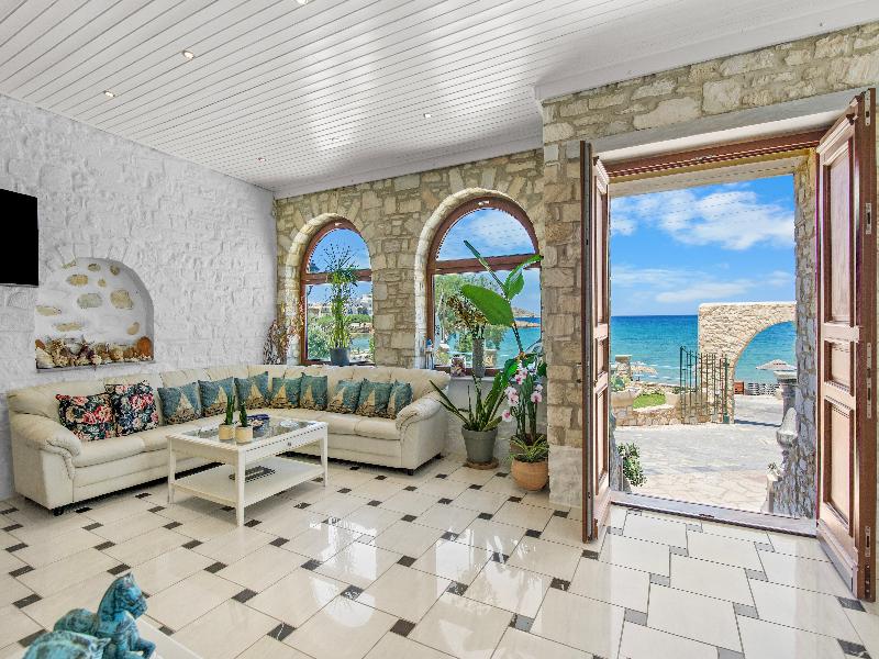 Contaratos Beach image