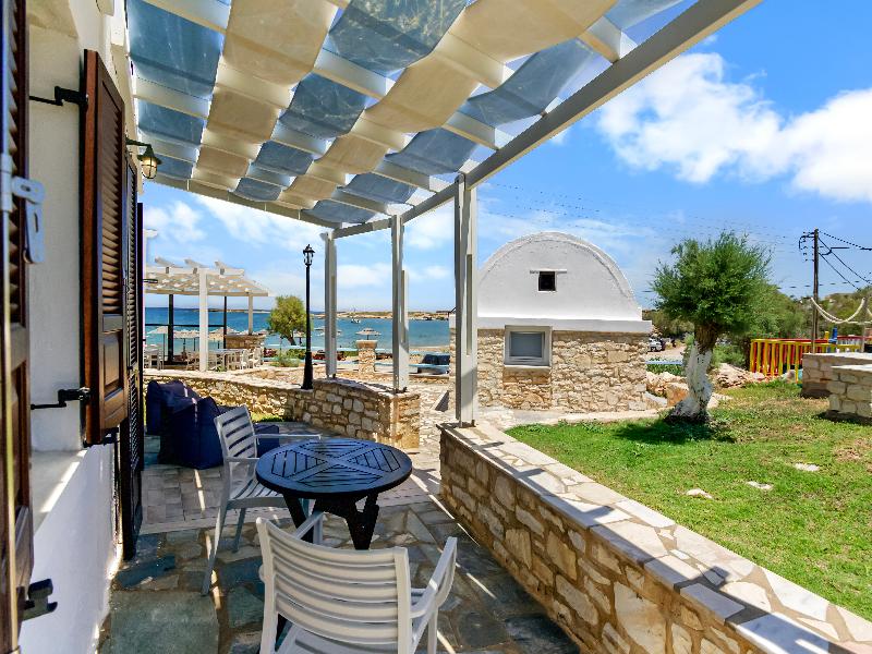 Contaratos Beach image