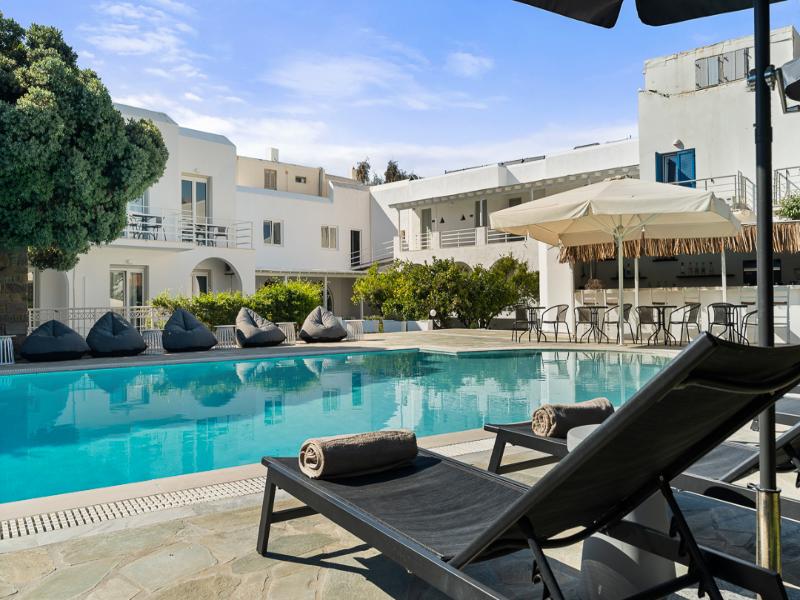 Polos Hotel Paros image