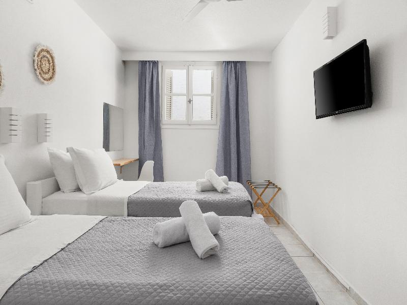 Polos Hotel Paros image