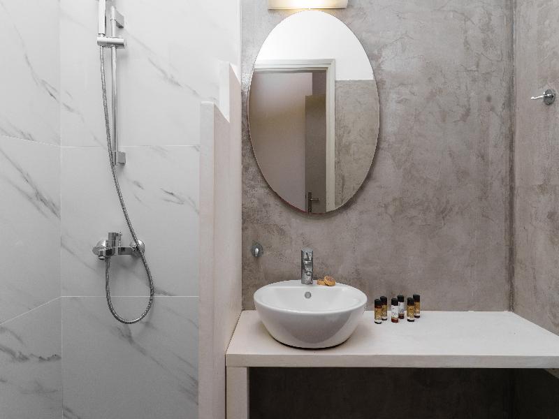 Polos Hotel Paros image