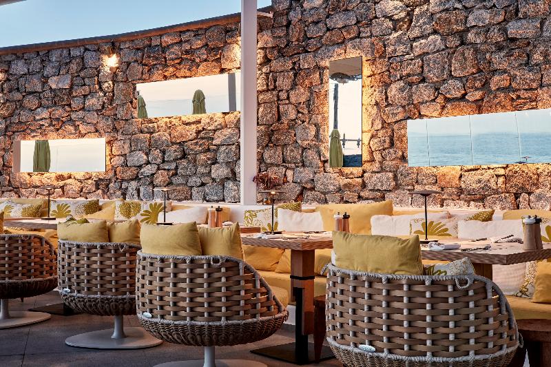 Myconian Korali Relais & Chateaux