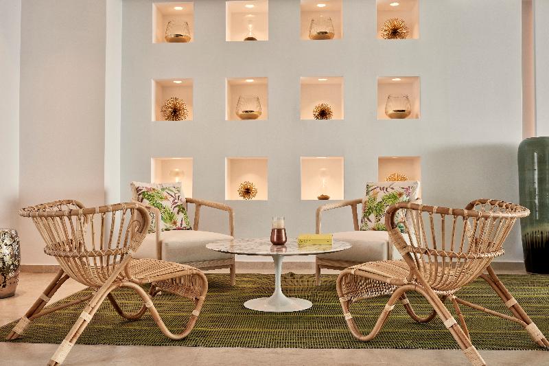 Myconian Korali Relais & Chateaux