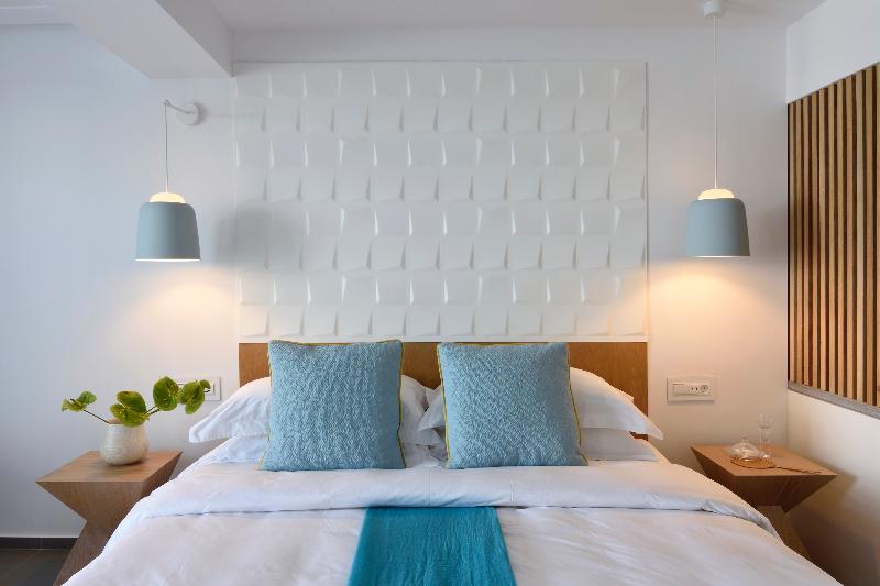 Myconian Korali Relais & Chateaux