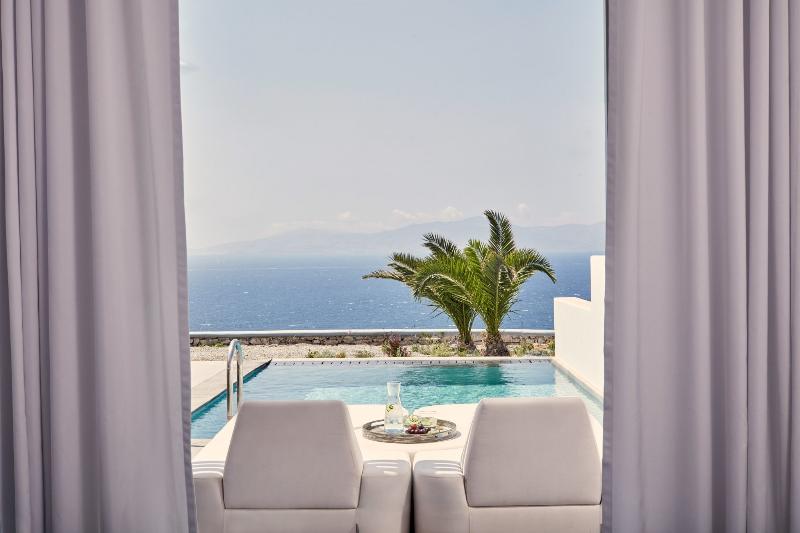 Myconian Korali Relais & Chateaux