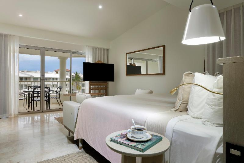 Paradisus Palma Real Golf&Spa Resort All Inclusive image