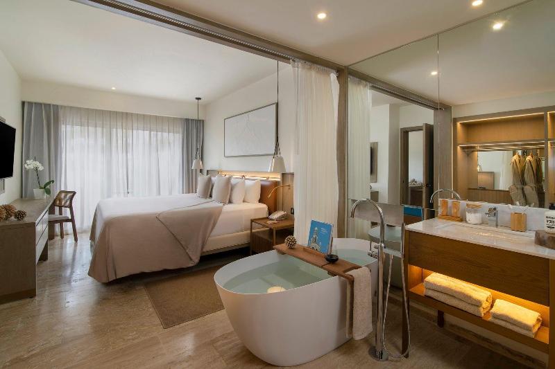 Paradisus Palma Real Golf&Spa Resort All Inclusive image