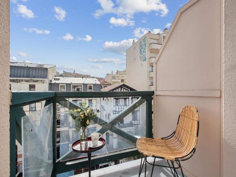 Hôtel AKENA Biarritz - Grande plage image