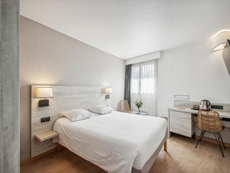 Hôtel AKENA Biarritz - Grande plage image