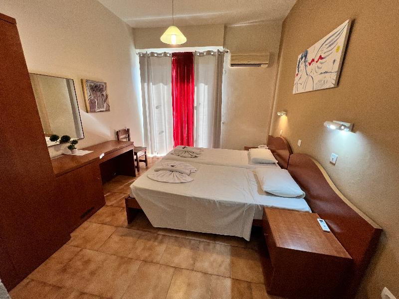 Golden Days Aparthotel - Image 9