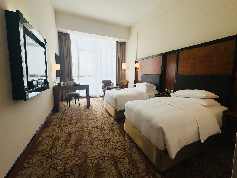 Millennium Airport Hotel Dubai image