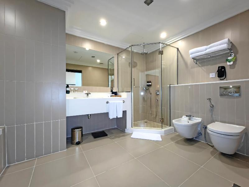 Millennium Airport Hotel Dubai image