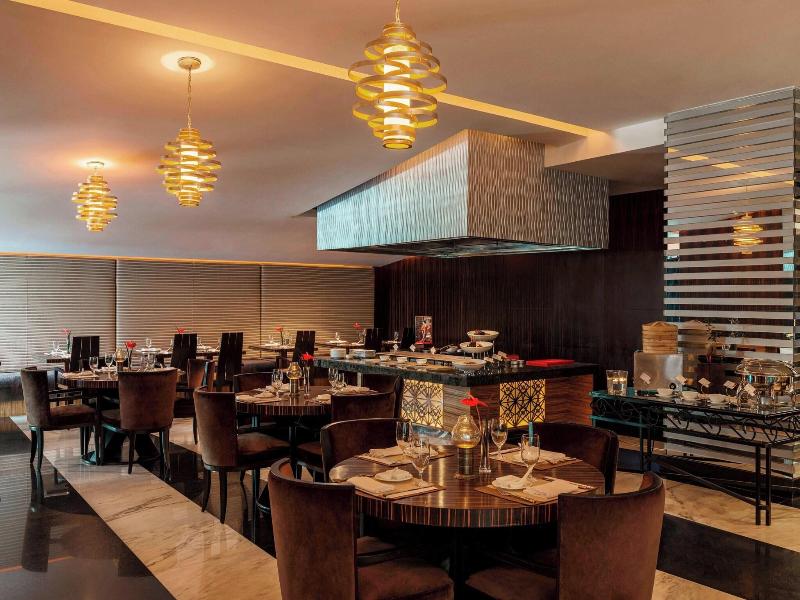 Sheraton Dubai Creek Hotel and Towers image
