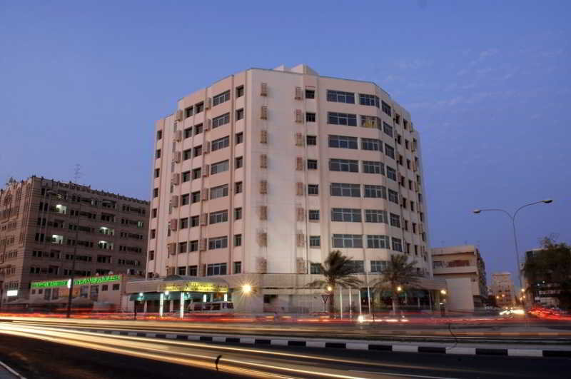 Al Muntazah Plaza Hotel and Apt.