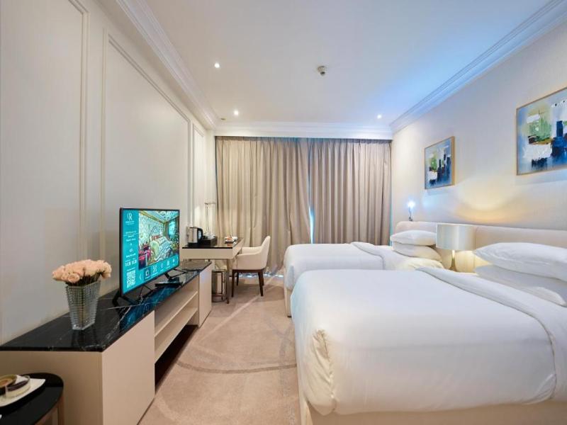 Grand Regency Doha, Trademark Collection Wyndham image