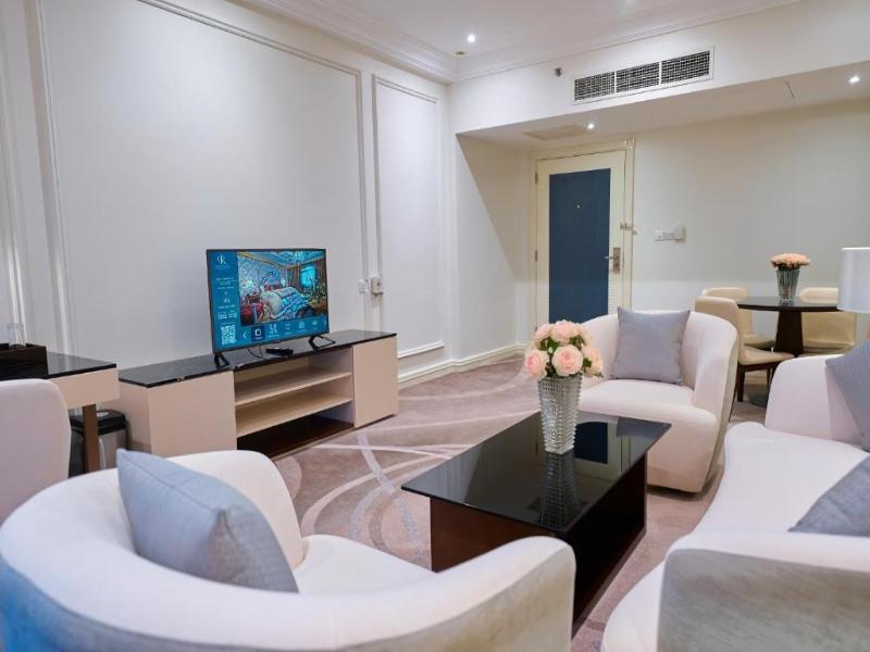 Grand Regency Doha, Trademark Collection Wyndham image