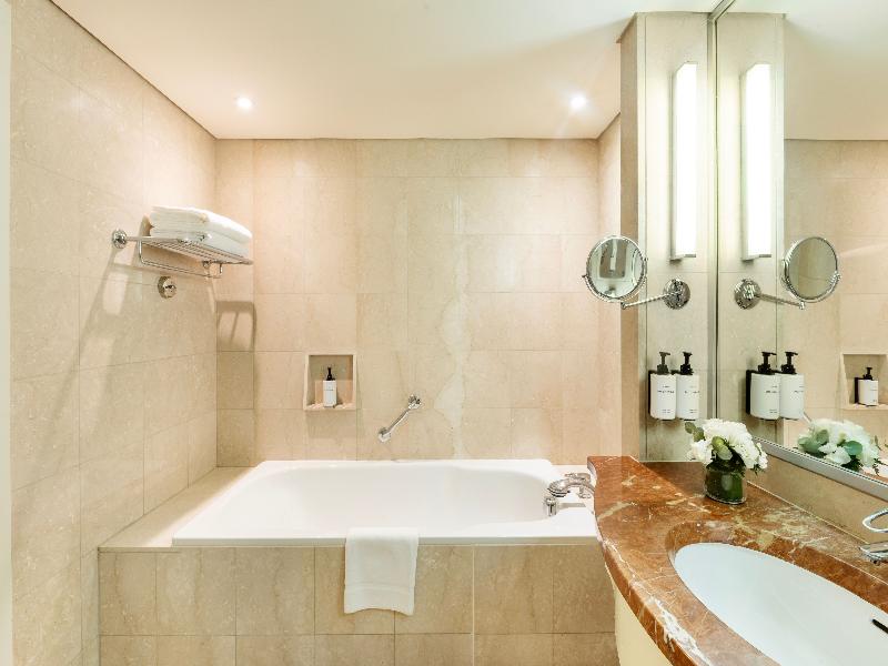 InterContinental Doha image