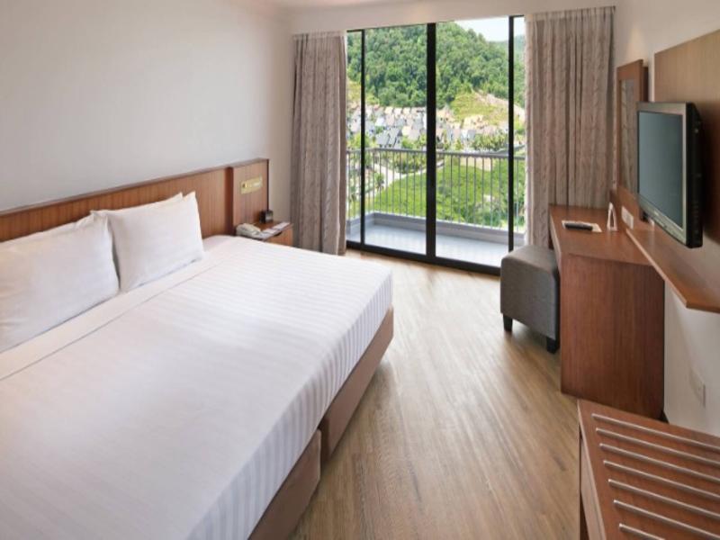 Bayview Beach Resort Penang image