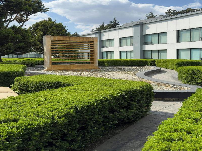 Courtyard Toluca Airport image