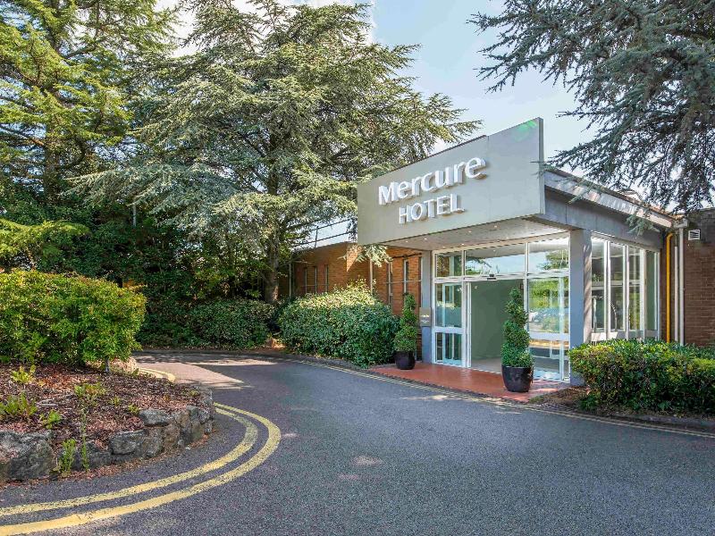 Mercure Cardiff North Hotel image