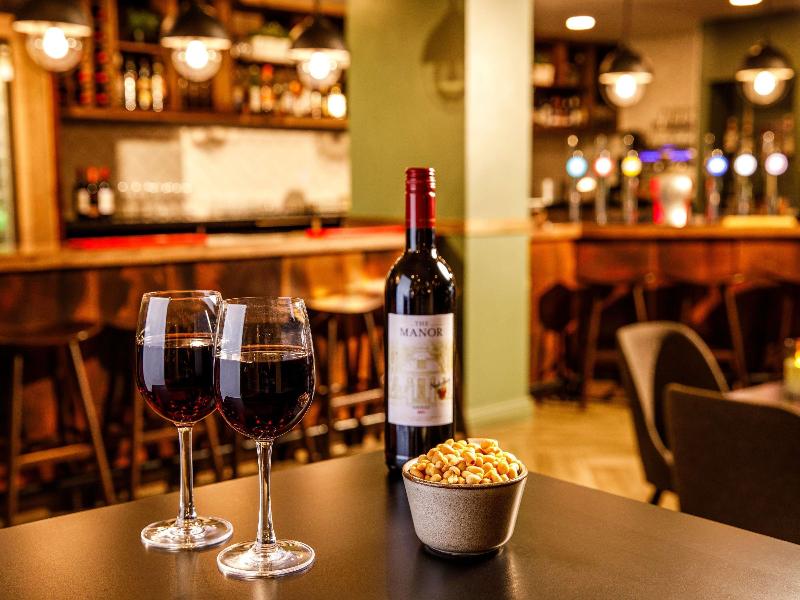 Mercure Cardiff North Hotel image
